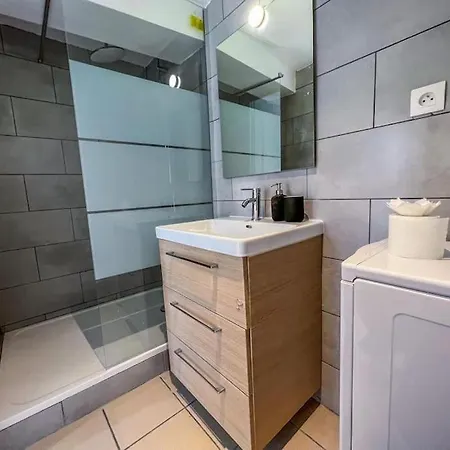Le Gite 2 - T2 Spacieux, Ideal 4 Voyageurs, Confort Malause Exterior photo