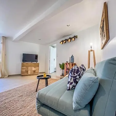 Le Gite 2 - T2 Spacieux, Ideal 4 Voyageurs, Confort Malause Exterior photo