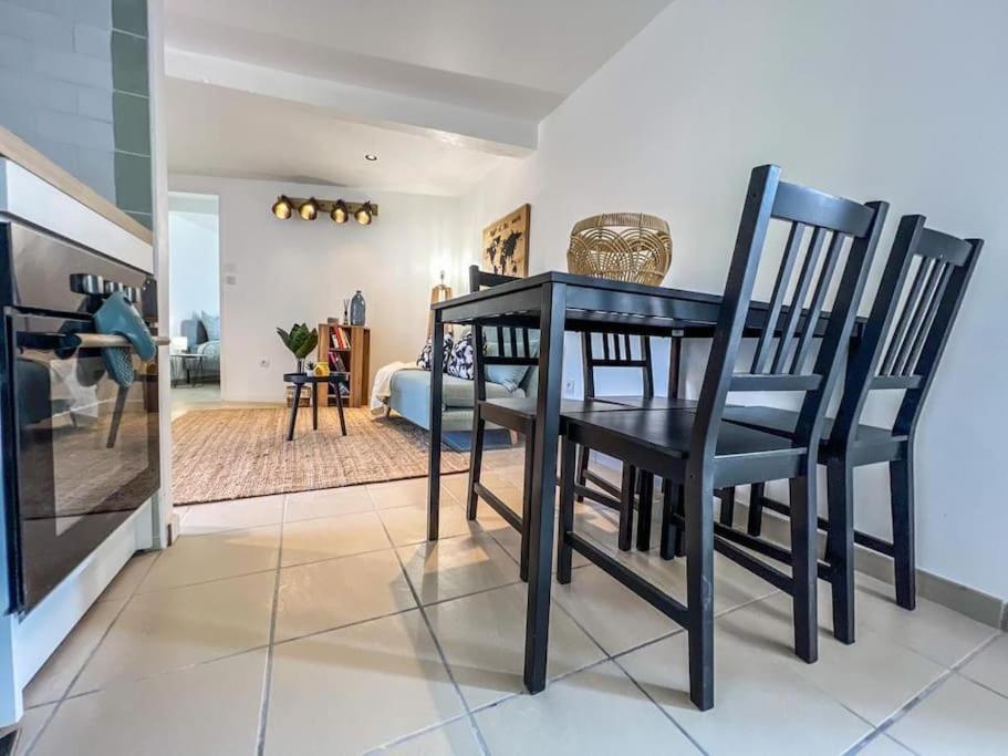 Le 2 - T2 Spacieux, Ideal 4 Voyageurs, Confort Apartment Malause