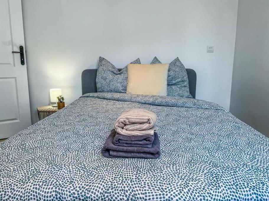 Apartment Le 2 - T2 Spacieux, Ideal 4 Voyageurs, Confort Malause